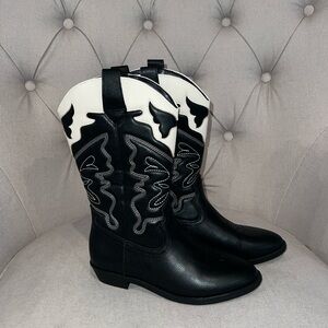 Cat & Jack Kids' Black and White Cowboy Boots